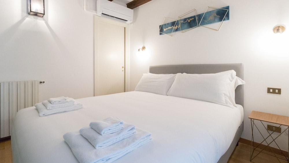 Italianway - Tadino 13 Apartment มิลาน ภายนอก รูปภาพ